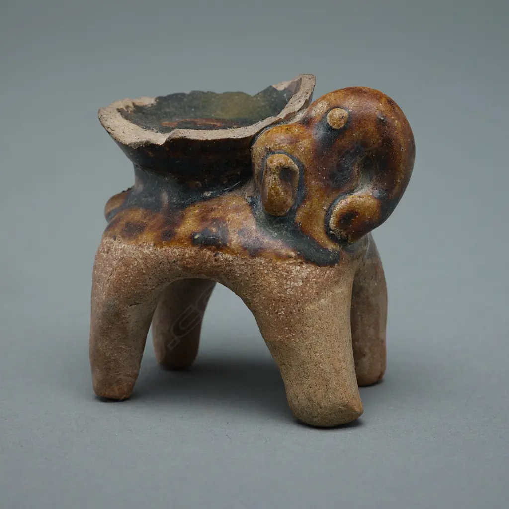A stoneware figure fragment, stoneware - Sawankhalok - late 14thC, Image 1++